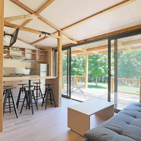 Domaine Du Hygge Lodges&spa Chalet *