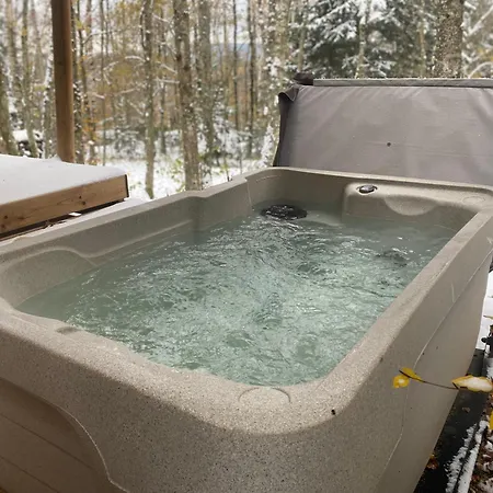 Domaine Du Hygge Lodges&spa * Anould